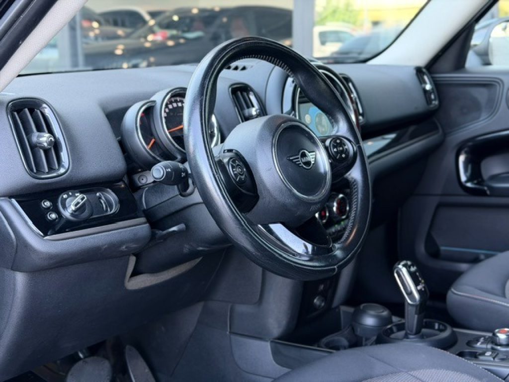 Clicca per ingrandire Countryman - 1.5 One D HYPE Countryman Automatica