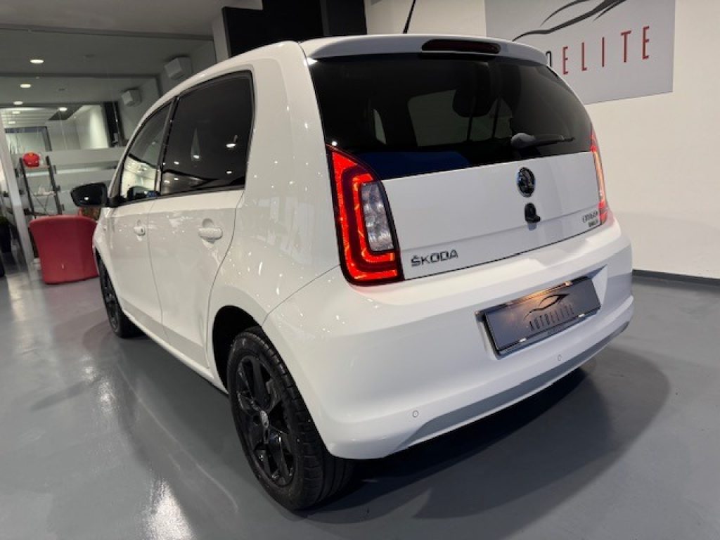 Clicca per ingrandire Citigo - 1.0 68 CV 5 porte Design Edition G-Tec