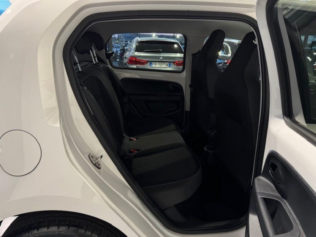 Clicca per ingrandire Citigo - 1.0 68 CV 5 porte Design Edition G-Tec