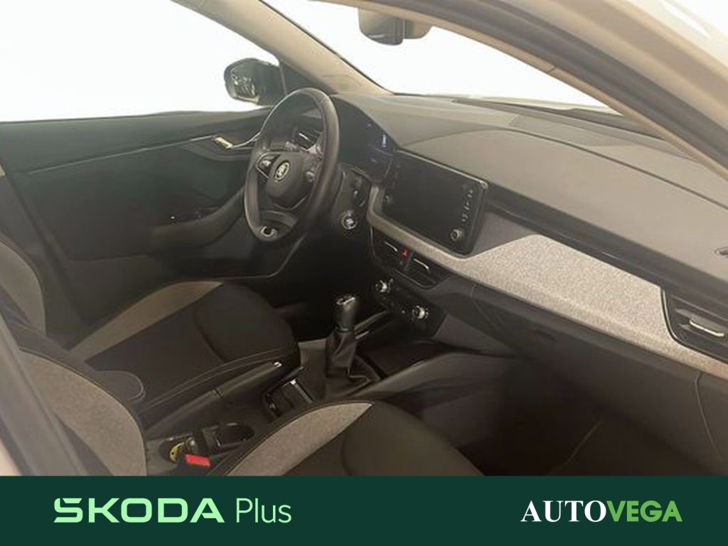 SKODA Kamiq 1.0 tsi black dots 95cv - 5