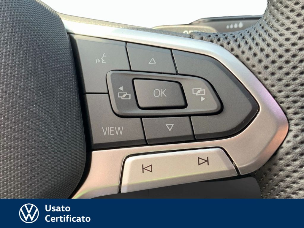 VOLKSWAGEN Golf 1.5 etsi r-line plus 150cv dsg - 10