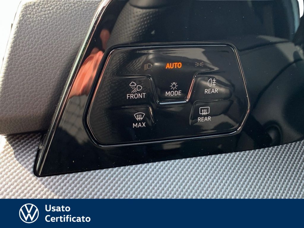 VOLKSWAGEN Golf 1.5 etsi r-line plus 150cv dsg - 20
