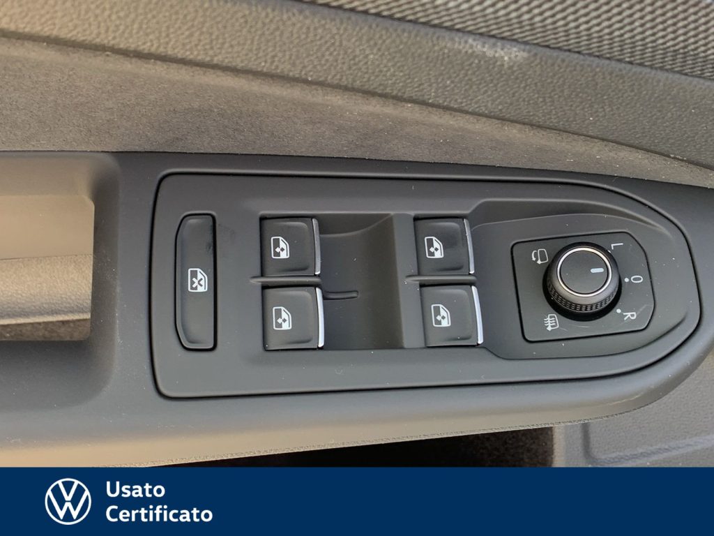 VOLKSWAGEN Golf 1.5 etsi r-line plus 150cv dsg - 21