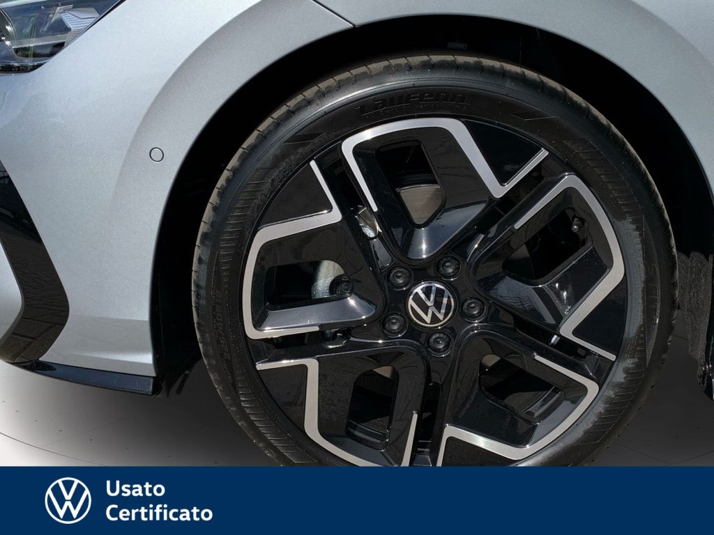 VOLKSWAGEN Golf 1.5 etsi r-line plus 150cv dsg - 25