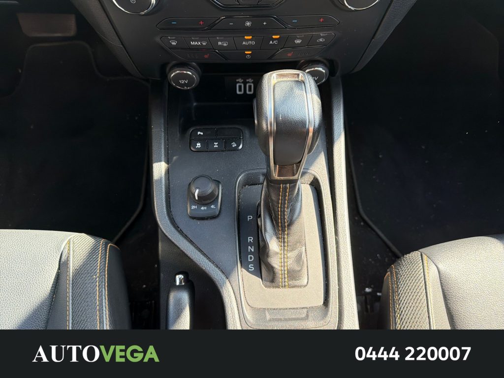 FORD Ranger 2.0 ecoblue double cab wildtrak 213cv auto - 11