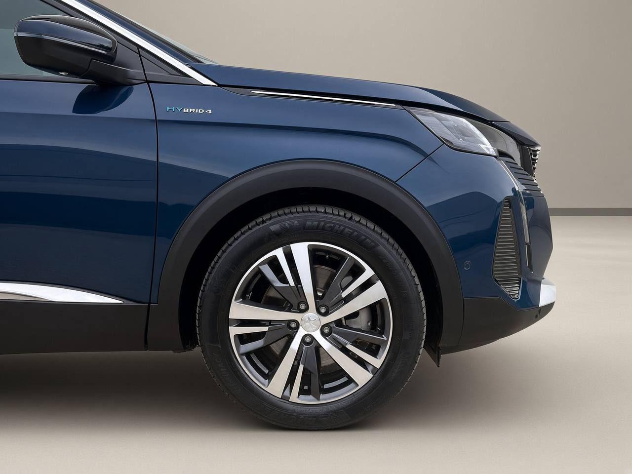 PEUGEOT 3008 Hybrid4 300 e-EAT8 Allure Pack - 41