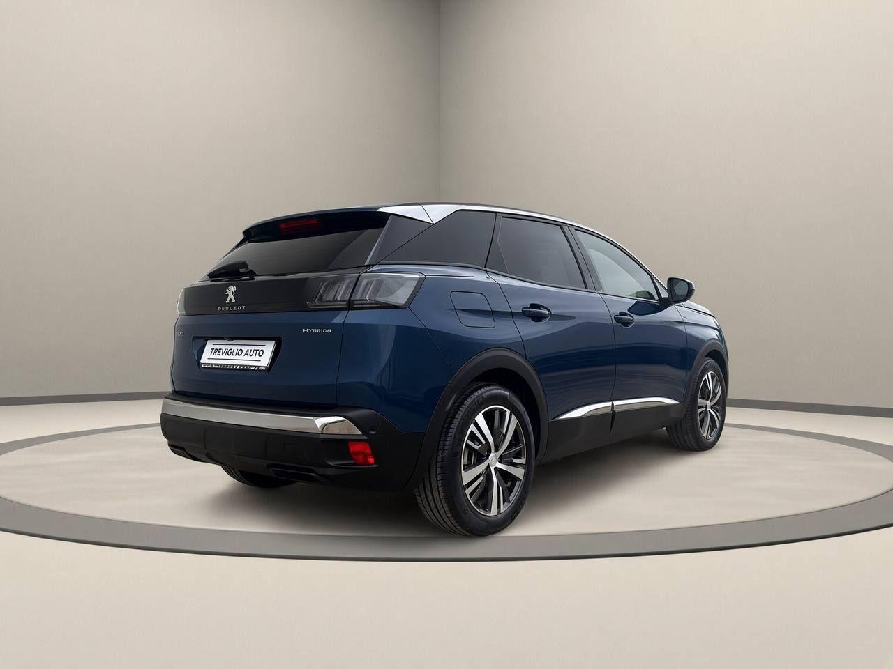PEUGEOT 3008 Hybrid4 300 e-EAT8 Allure Pack - 5