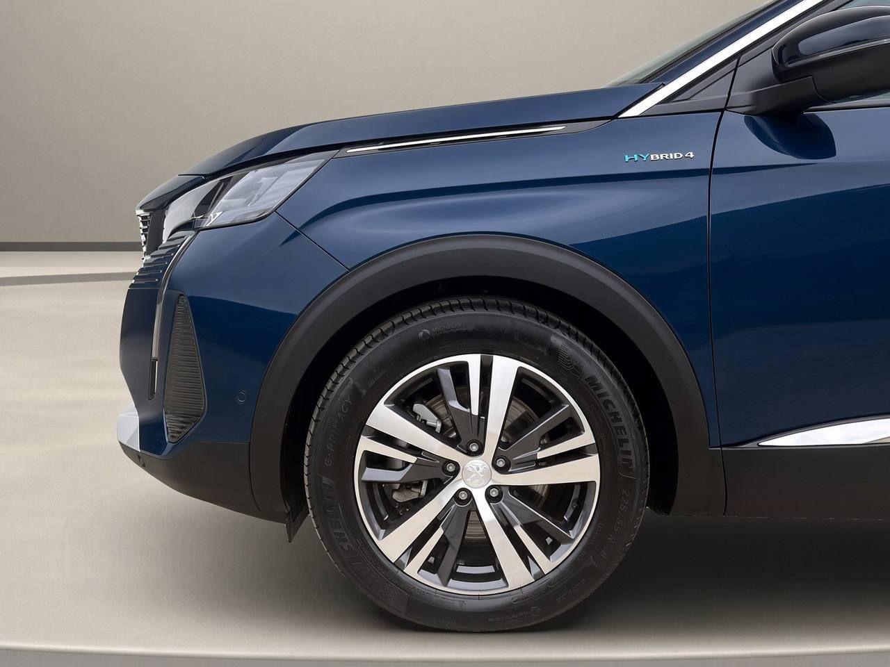 PEUGEOT 3008 Hybrid4 300 e-EAT8 Allure Pack - 40