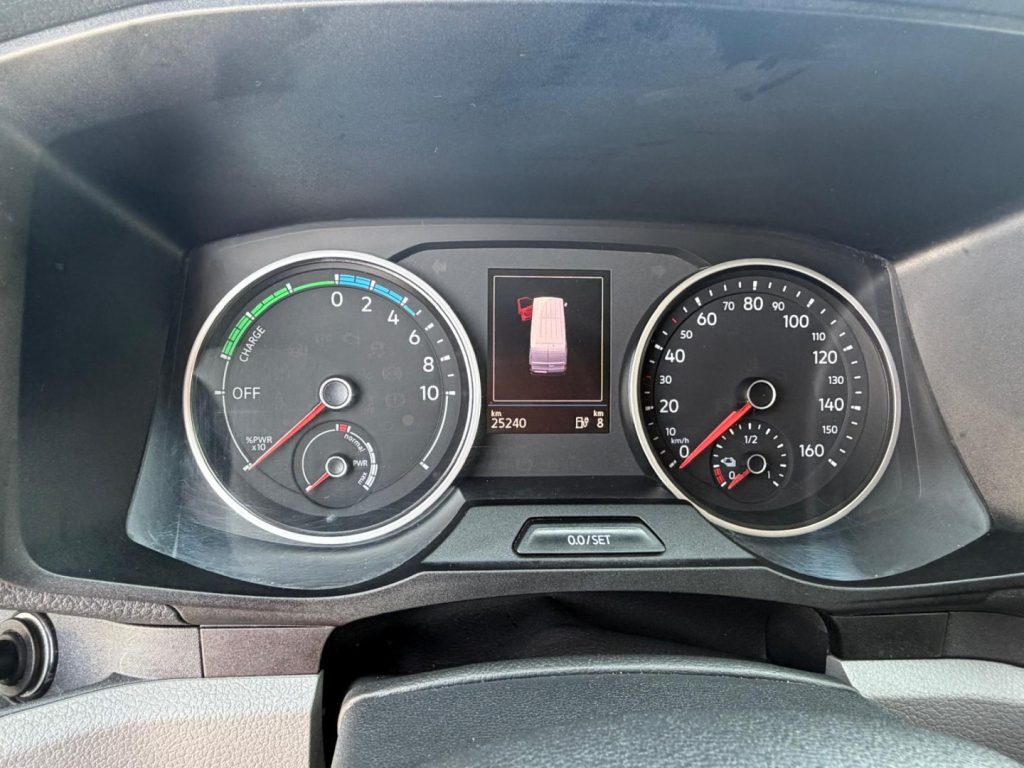 MAN TGE Elettrico 35 136 CV PL-TA Furgone L3H3 - 10