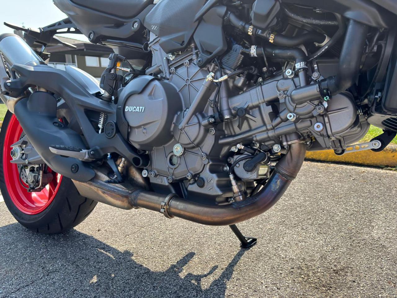 DUCATI Monster 937 V2 PLUS ICEBERG 2026 - 9