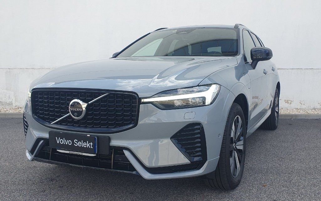 VOLVO XC60 T6 Plug-in hybrid AWD automatico Plus Dark - Foto 1