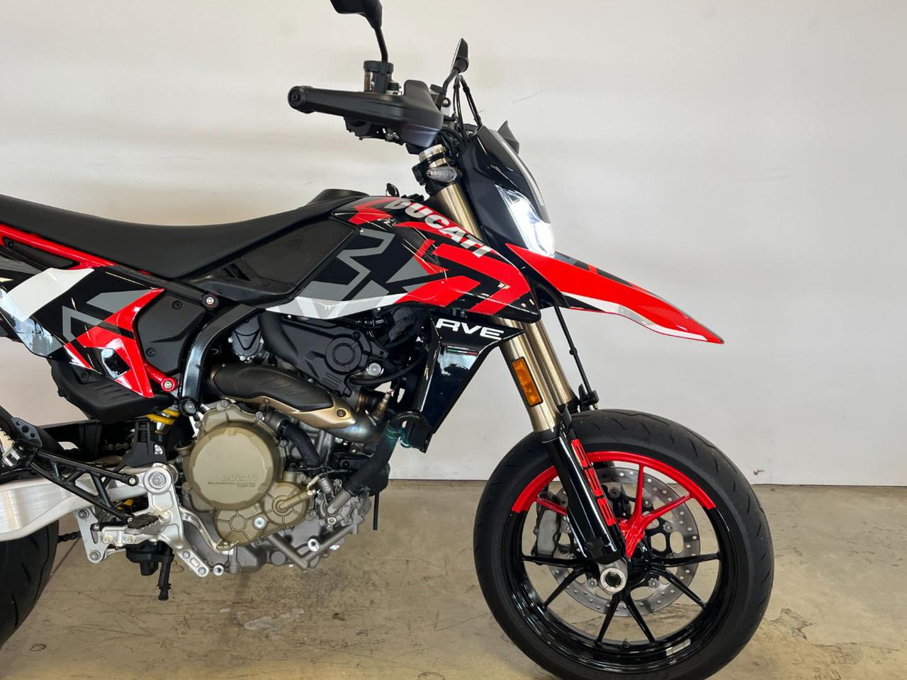 DUCATI Hypermotard 698 RVE - 5