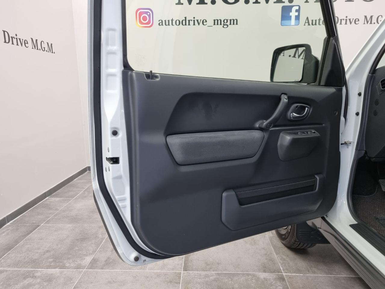SUZUKI Jimny 1.3 4WD Evolution Plus - 19
