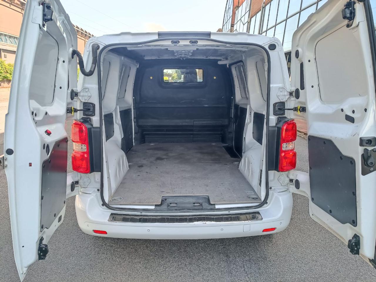 FIAT Scudo 1.5 BlueHDi 120 CV PL-TN Furgone Business - 11