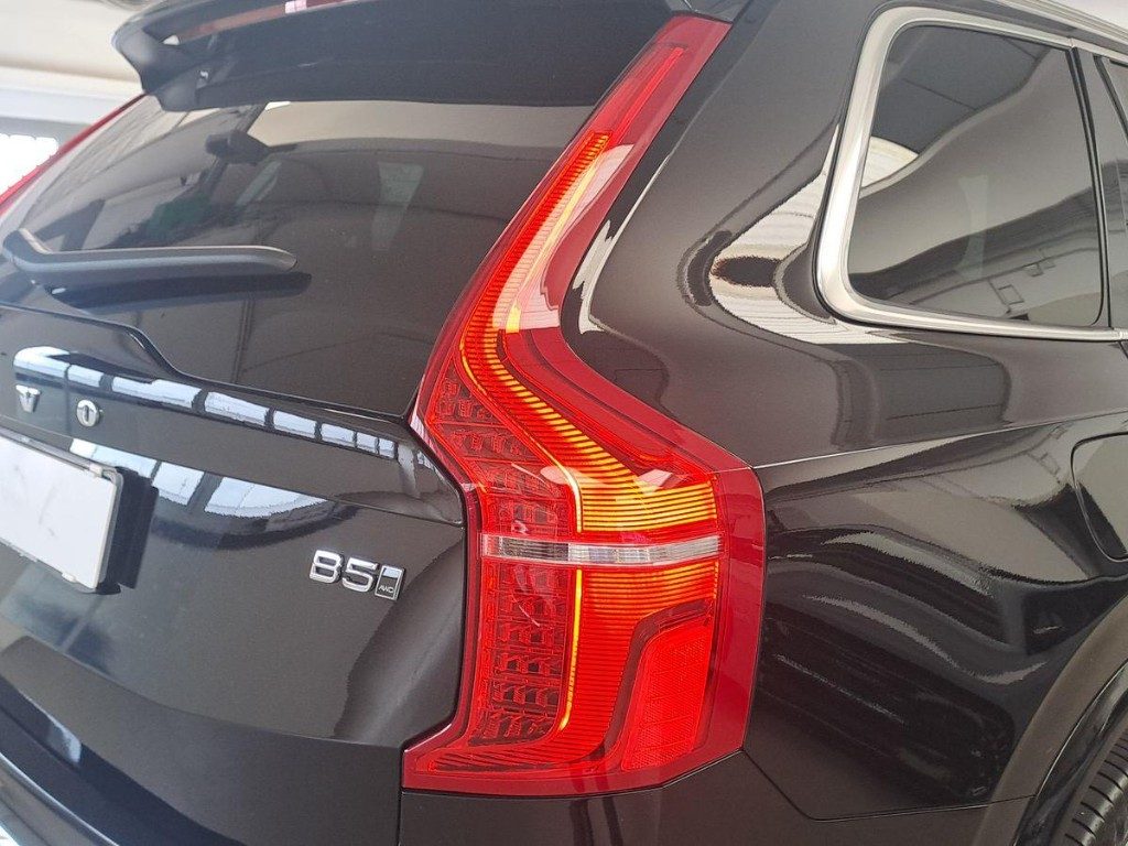 VOLVO XC90 B5 (d) AWD automatico 7 posti - 6