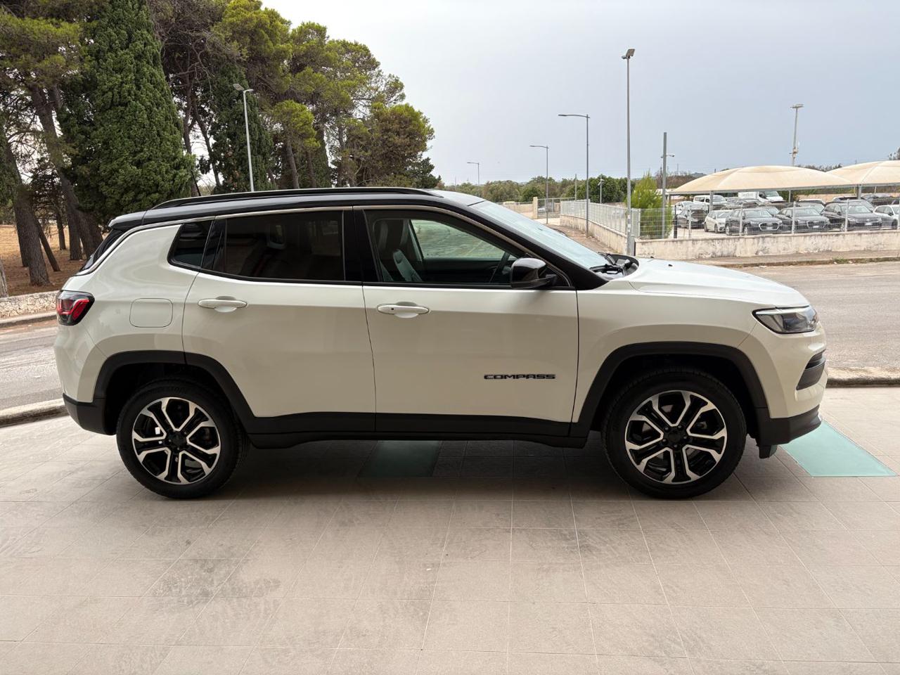 JEEP Compass 1.6 Multijet II 2WD Limited 130 CV - 4