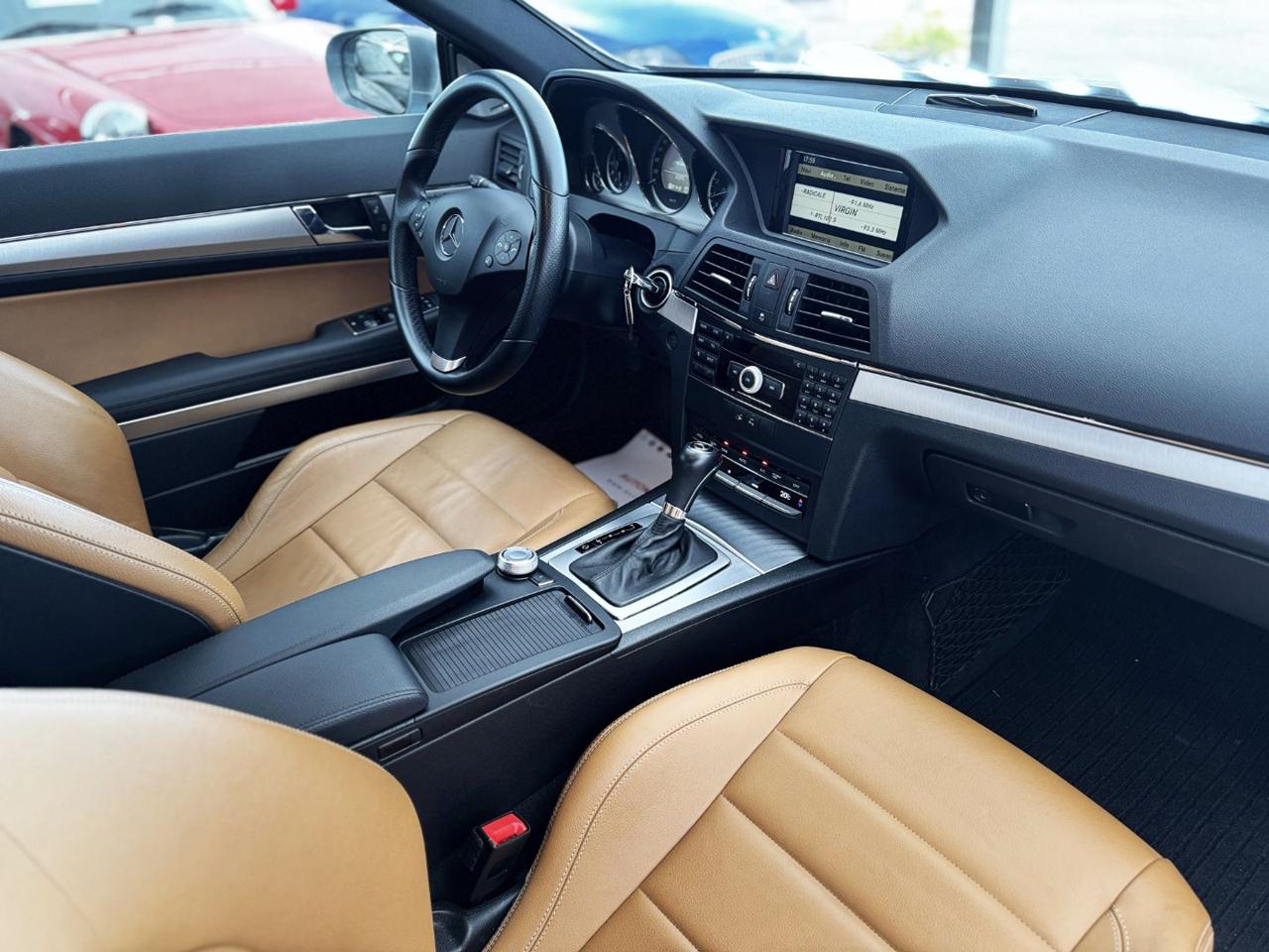 MERCEDES-BENZ E 350 CGI Coupé Avantgarde - 31