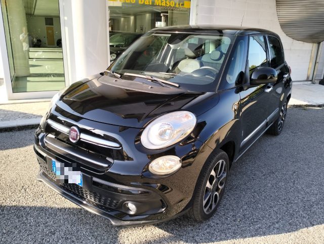 FIAT 500L Nero Cinema pastello