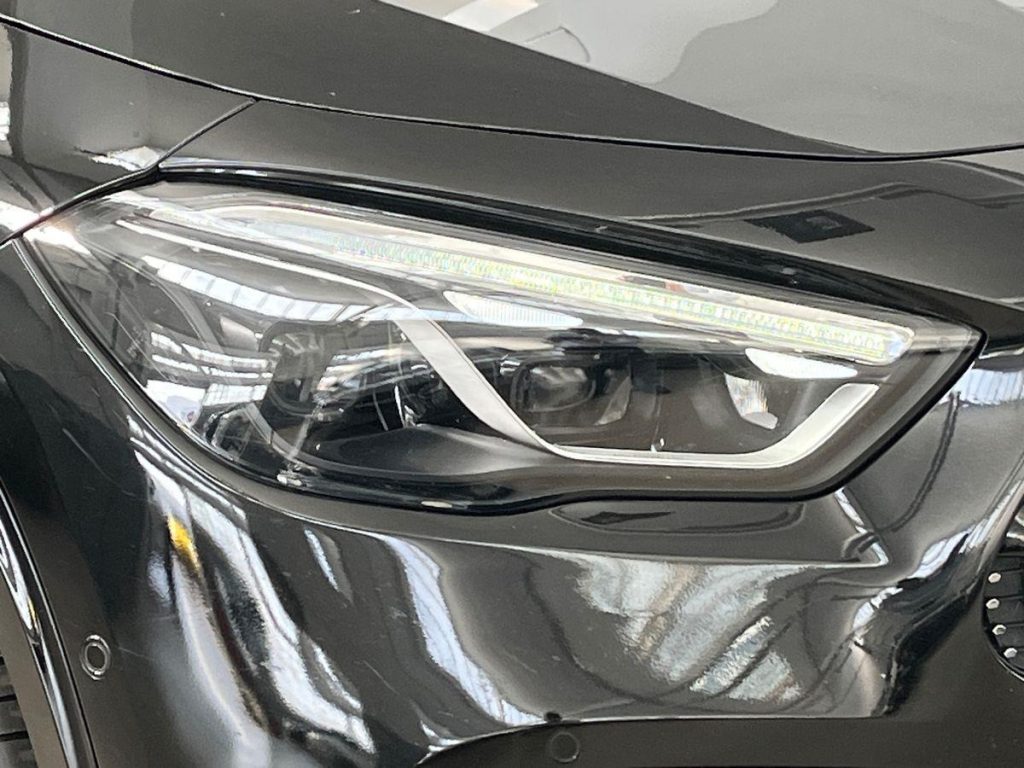 MERCEDES-BENZ GLA 200 d 4matic AMG Line Advanced Plus - 17