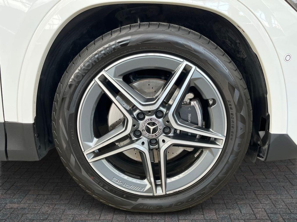MERCEDES-BENZ GLA 200 d Automatic AMG Line Advanced Plus - 7