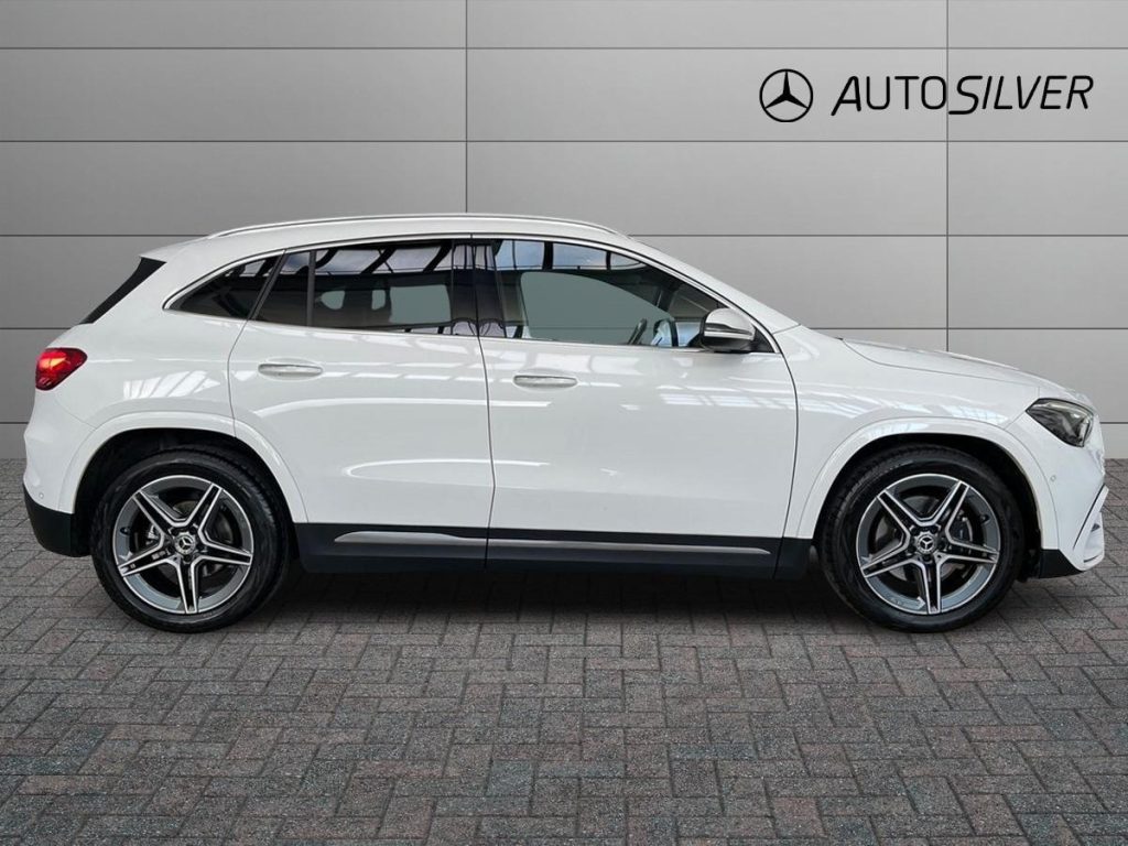 MERCEDES-BENZ GLA 200 d Automatic AMG Line Advanced Plus - 5