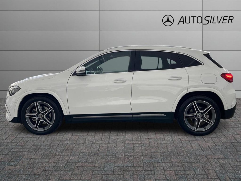 MERCEDES-BENZ GLA 200 d Automatic AMG Line Advanced Plus - 6