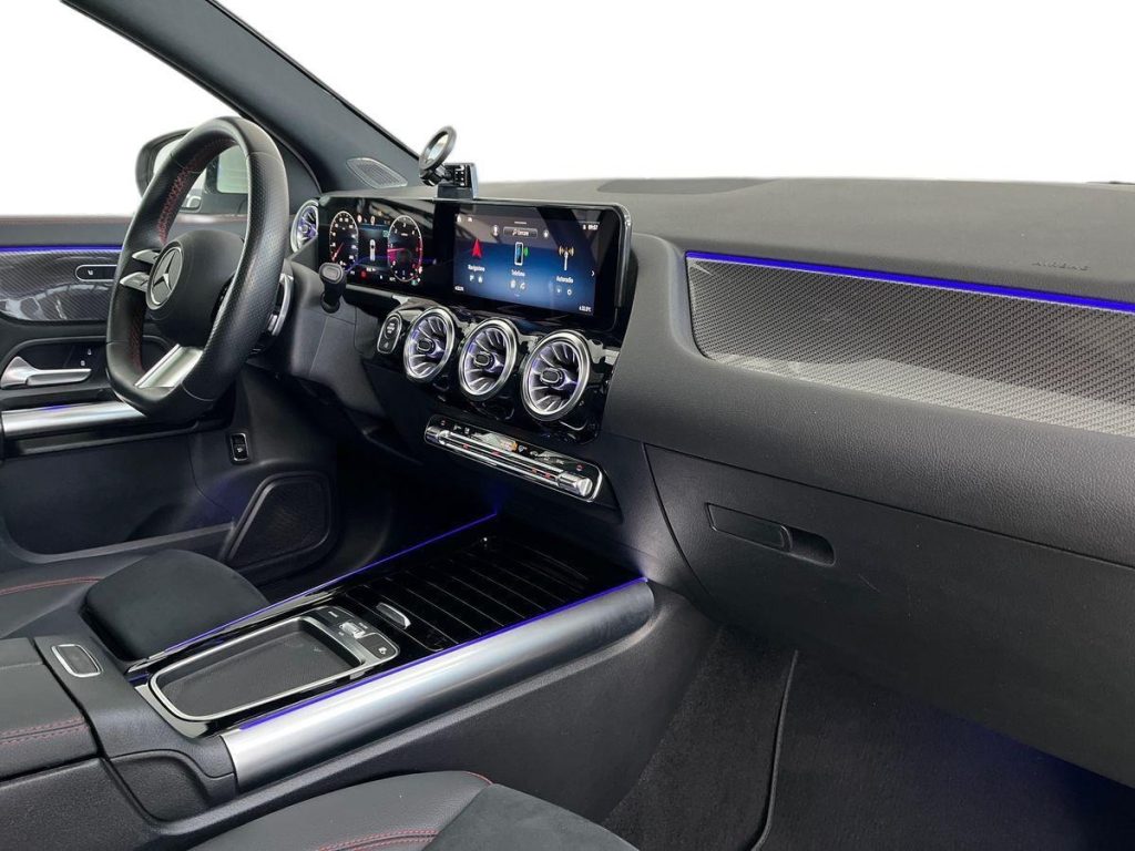MERCEDES-BENZ GLA 200 d Automatic AMG Line Advanced Plus - 16