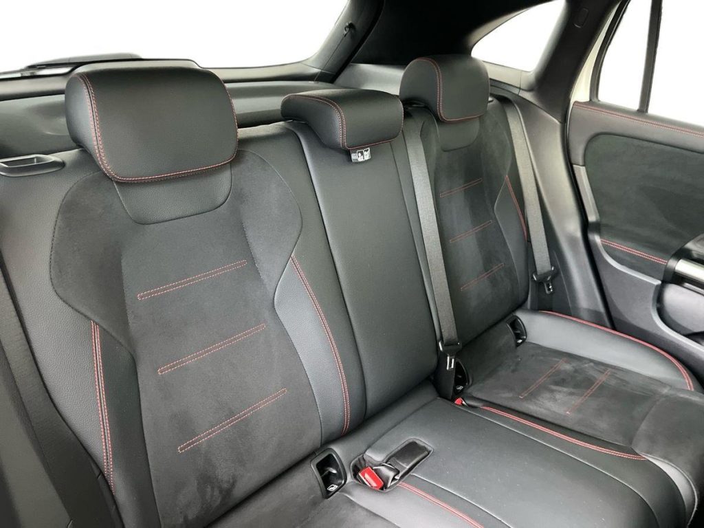 MERCEDES-BENZ GLA 200 d Automatic AMG Line Advanced Plus - 15