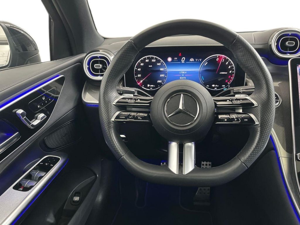 MERCEDES-BENZ GLC 300 de hybrid EQ 4Matic Coupé AMG Line Premium - 11