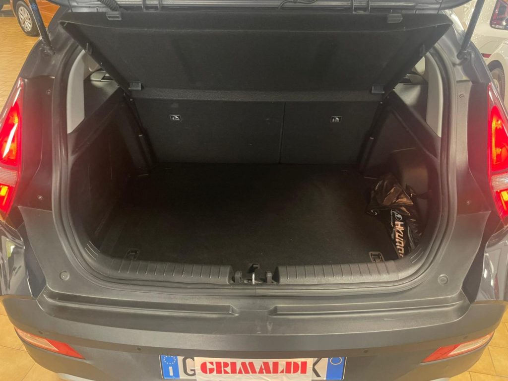 HYUNDAI Bayon 1.0 T-GDI Hybrid 48V iMT XLine MHEV VIDEO - 10