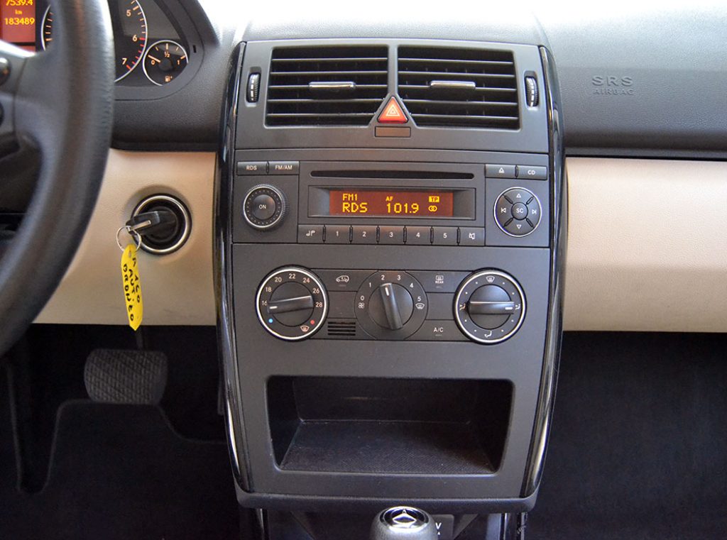 MERCEDES-BENZ A 160 AUTOMATIC Executive 5 Porte - 6