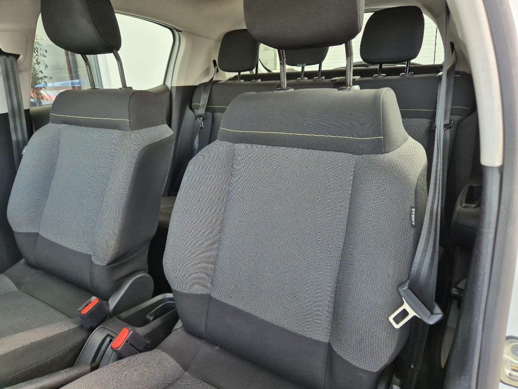 CITROEN C3 BlueHDi 100 S&S Feel - 6