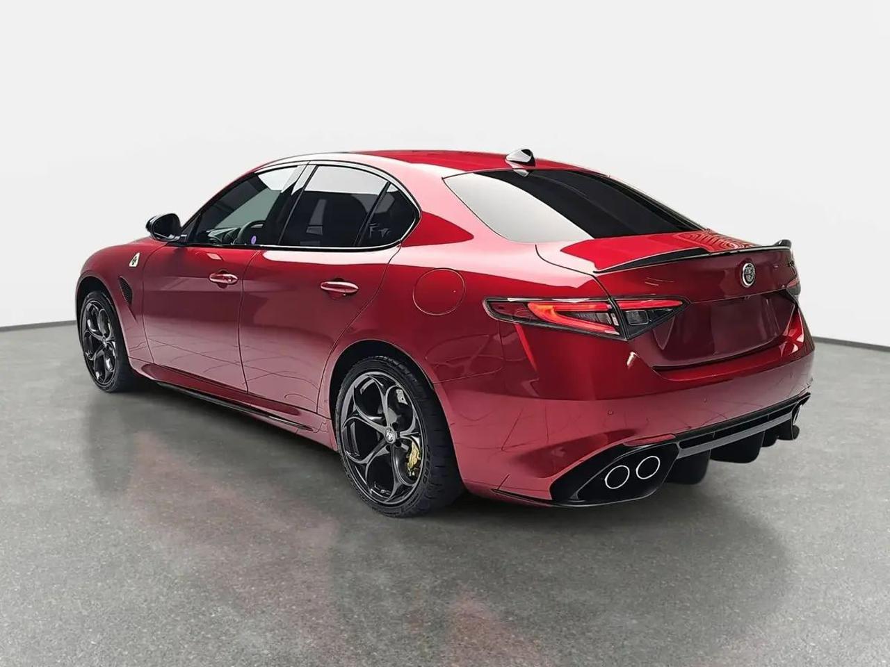 ALFA ROMEO Giulia 2.9 V6 Bi-Turbo AT8 Quadrifoglio Oro - 4