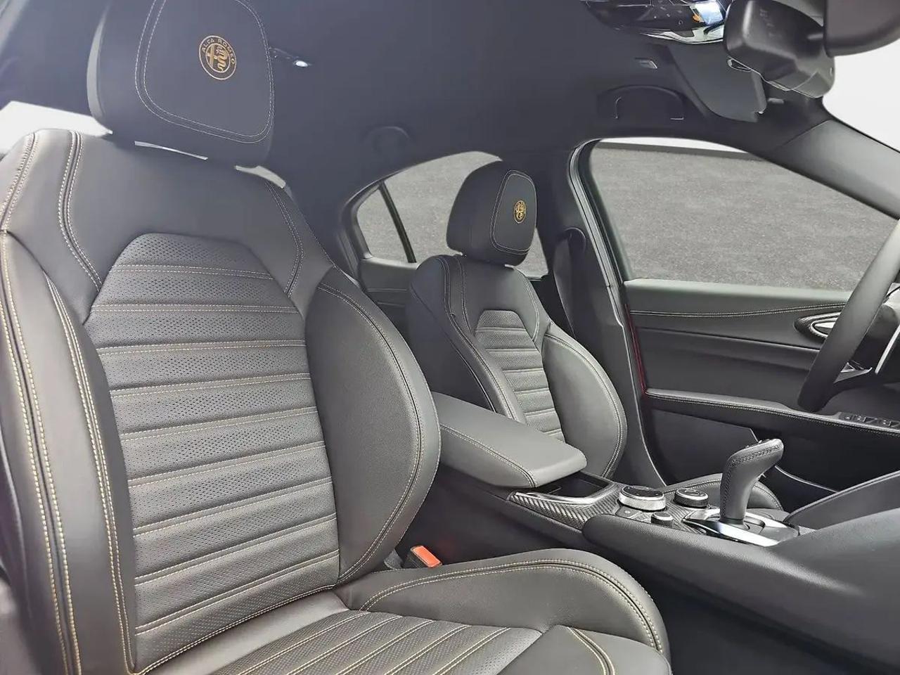 ALFA ROMEO Giulia 2.9 V6 Bi-Turbo AT8 Quadrifoglio Oro - 16