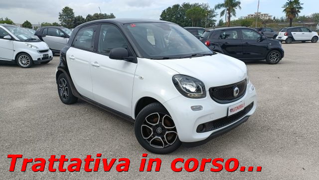 SMART ForFour Bianco pastello