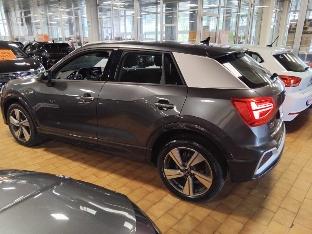 AUDI Q2 30 TDI S tronic S line Edition - 4