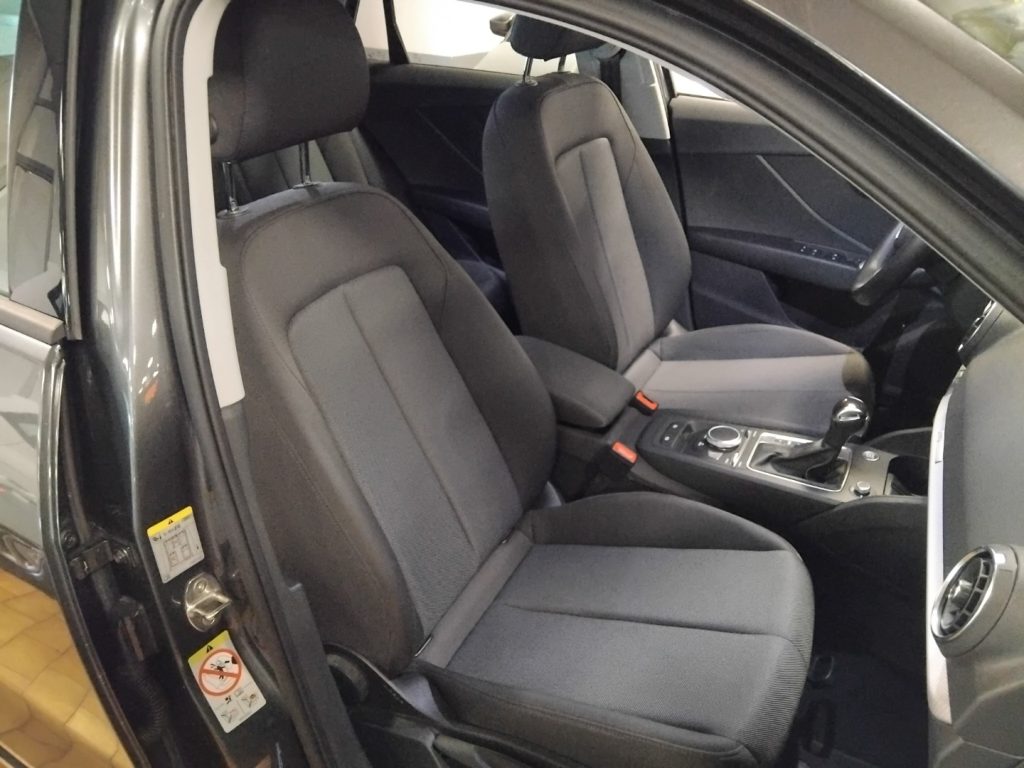AUDI Q2 30 TDI S tronic S line Edition - 13