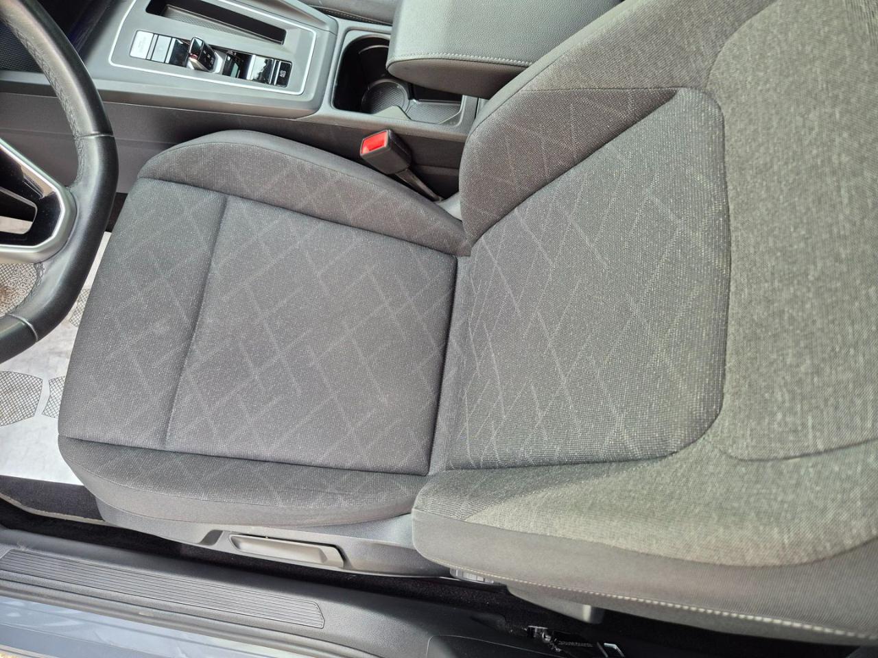 VOLKSWAGEN Golf 1.0 eTSI EVO DSG Life - 11
