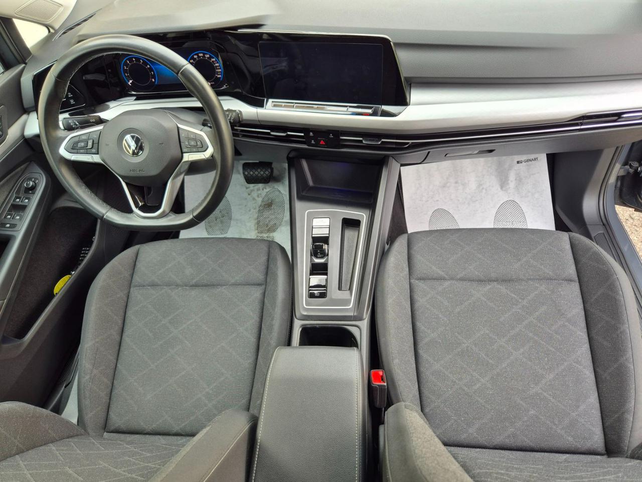 VOLKSWAGEN Golf 1.0 eTSI EVO DSG Life - 19