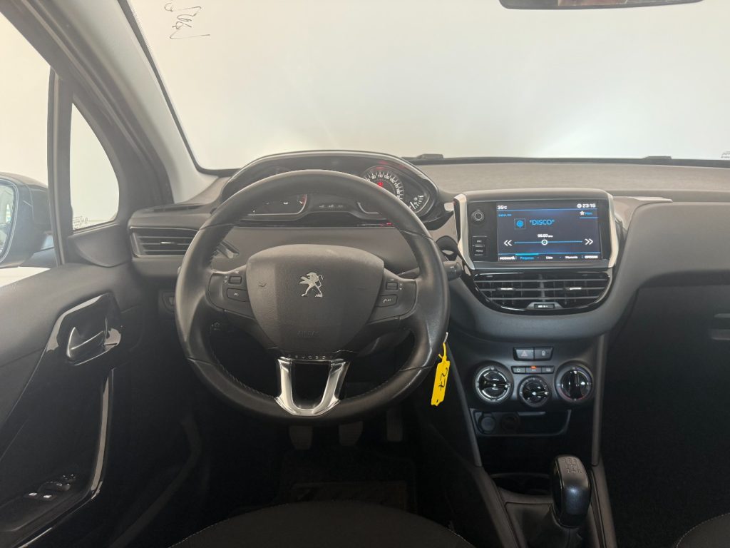 PEUGEOT 208 1° serie PureTech 82 5 porte Active - 10