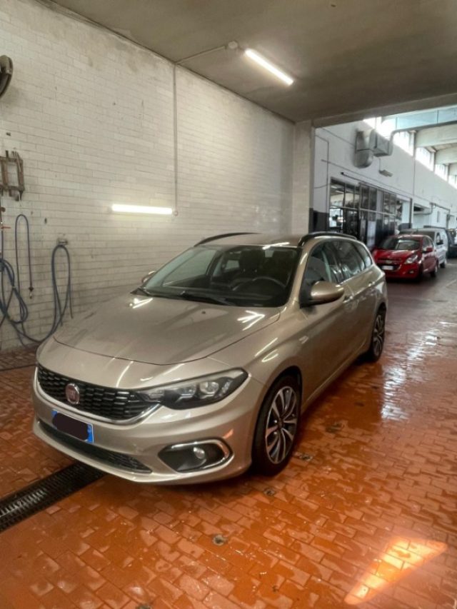 FIAT Tipo Bronzo metallizzato