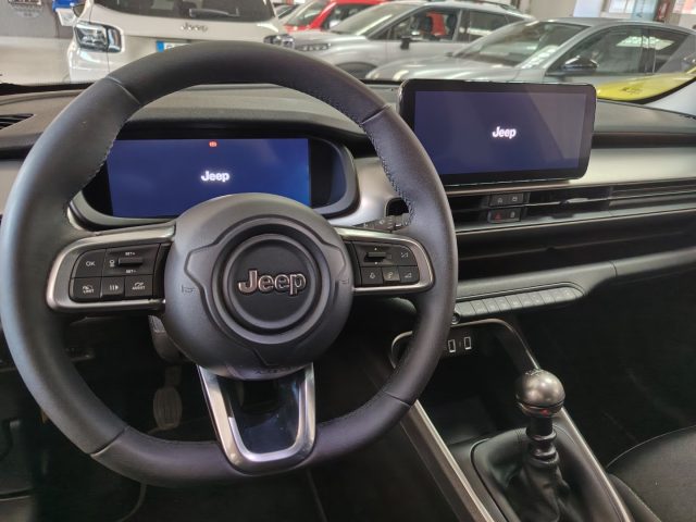 JEEP Avenger — foto 27 di 28