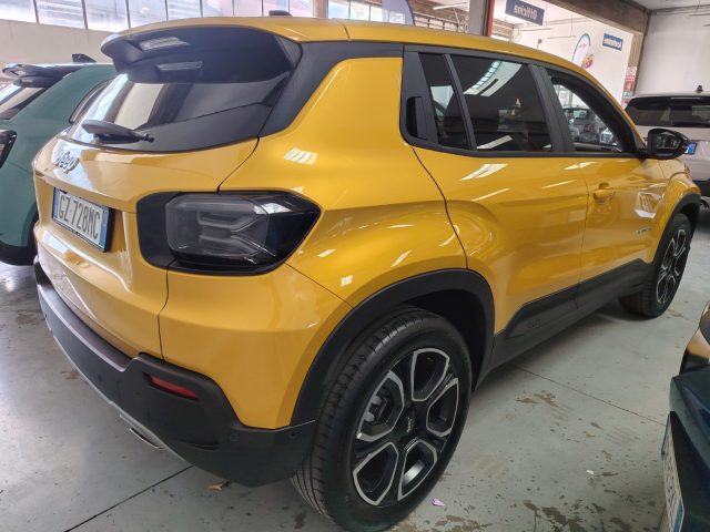 JEEP Avenger — foto 10 di 28