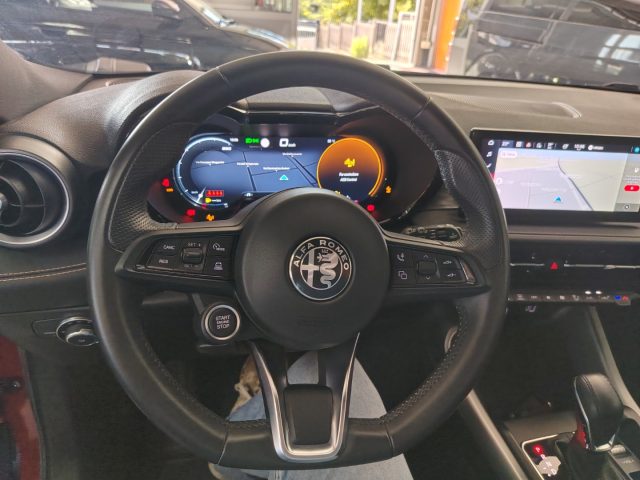 ALFA ROMEO Tonale — foto 25 di 27
