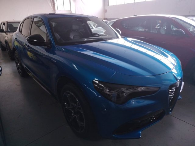 ALFA ROMEO Stelvio — foto 3 di 26