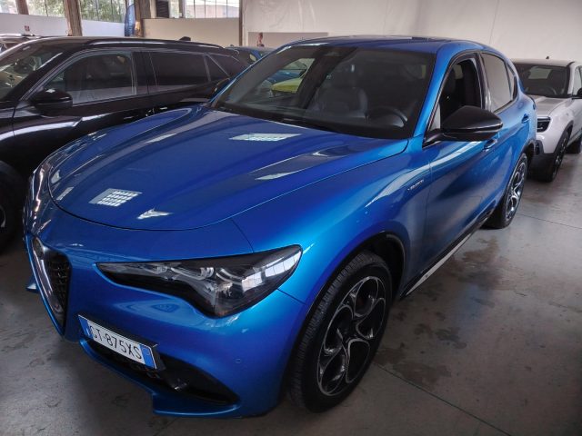 ALFA ROMEO Stelvio — foto 5 di 26