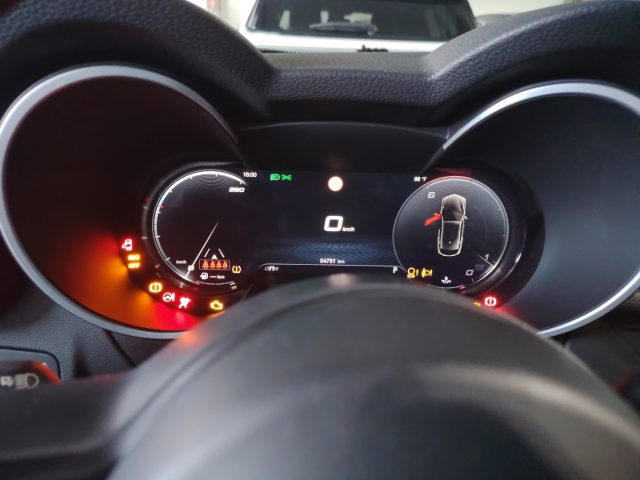 ALFA ROMEO Stelvio — foto 19 di 26