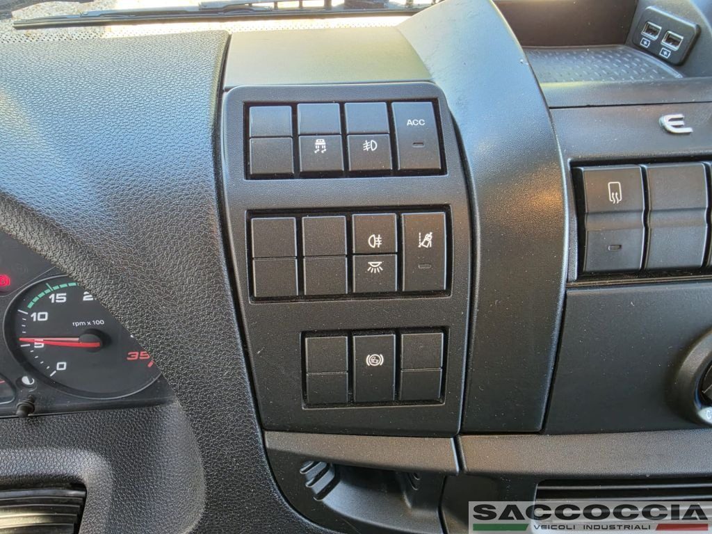 IVECO EUROCARGO 140E28 FP E6 FURGONE 5,30 + SPONDA - 15