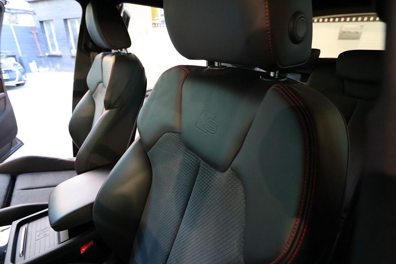 AUDI Q5 40 TDI Quattro S-Tronic Identity Black - 50
