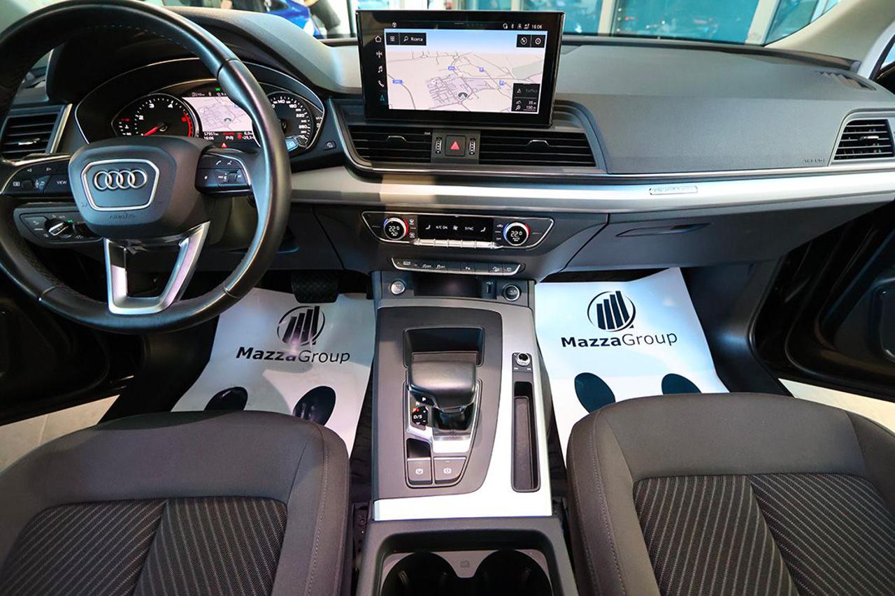 AUDI Q5 40 TDI Quattro S-Tronic Business - 31